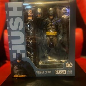 DC MAFEX Batman Hush Figure in Black and Gray
